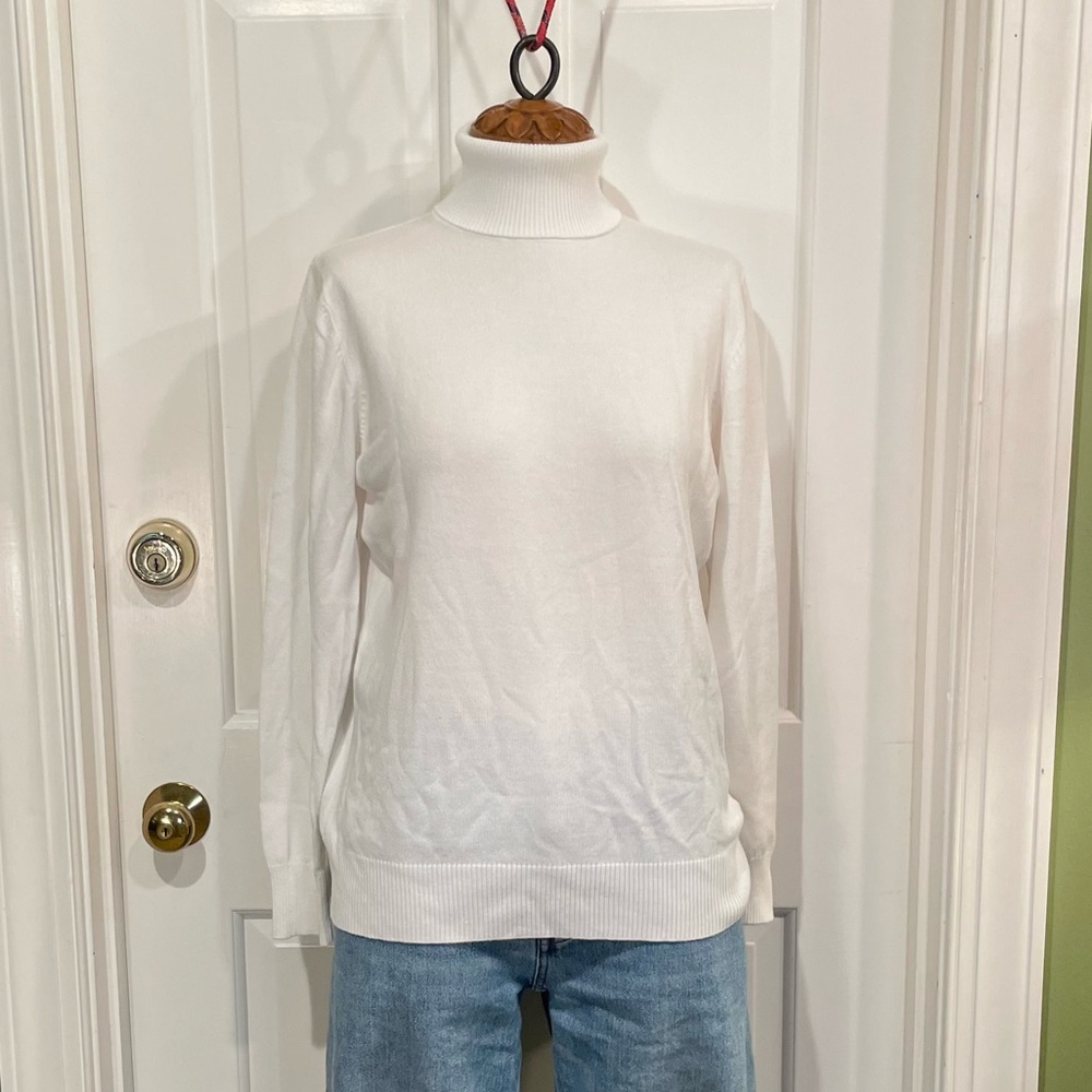 Vintage Joseph A White Turtleneck Sweater